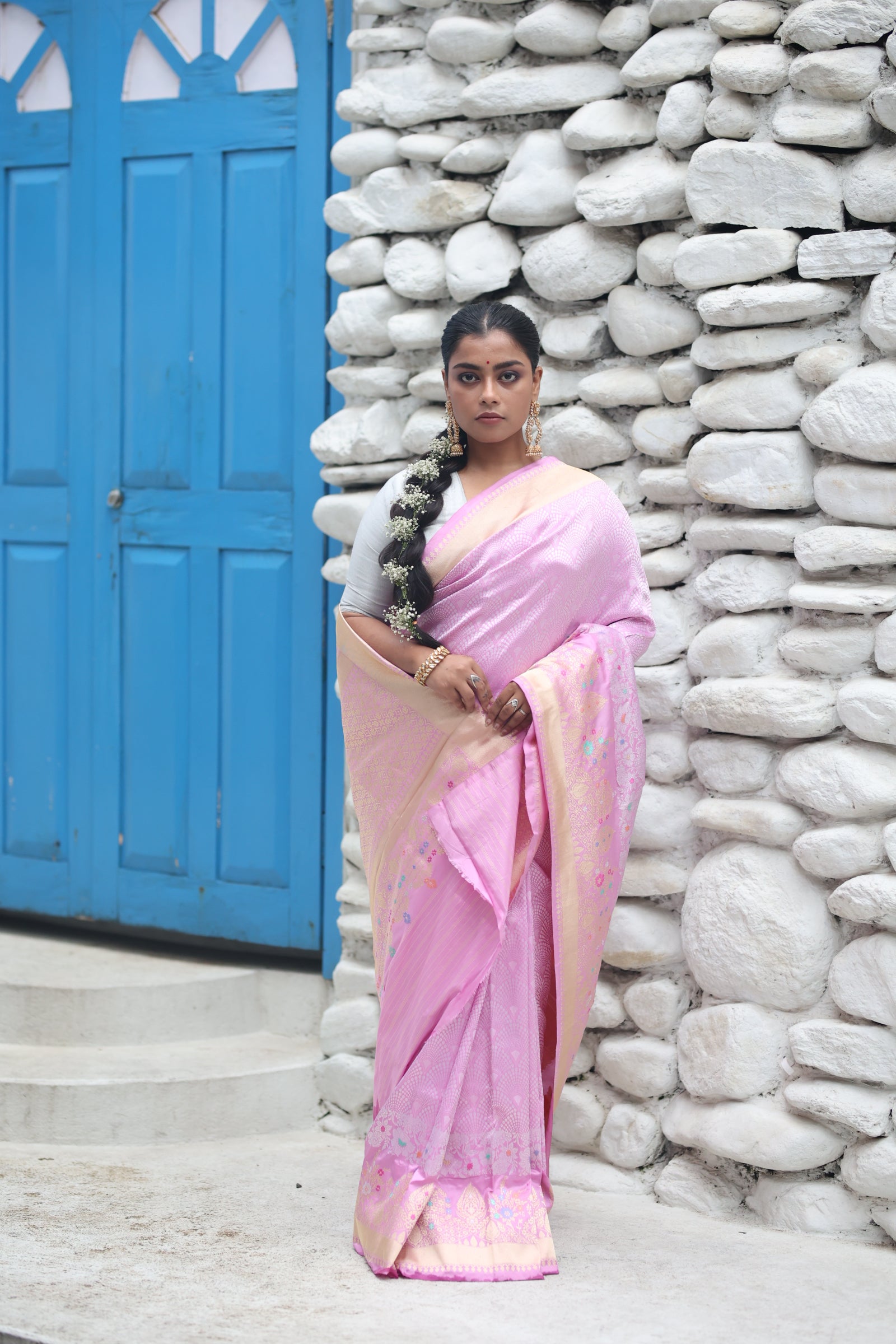 Pravallika || Mauve Pure Katan Handloom Banarasi Saree with all over 'Sea-Shell' motif Brocade in Matte Silver Zari and Golden Kadhua Border with Meenakari highlights