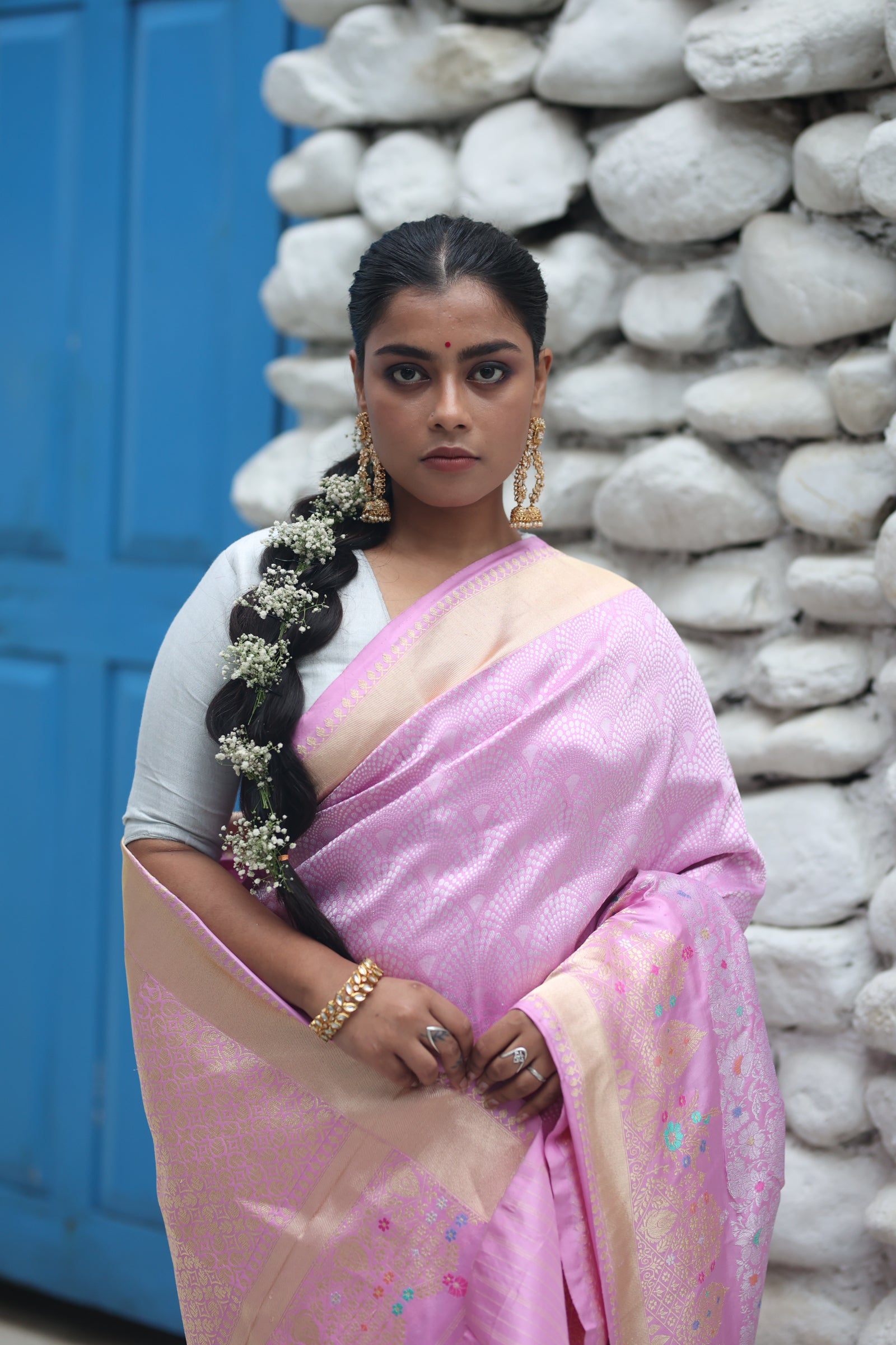 Pravallika || Mauve Pure Katan Handloom Banarasi Saree with all over 'Sea-Shell' motif Brocade in Matte Silver Zari and Golden Kadhua Border with Meenakari highlights