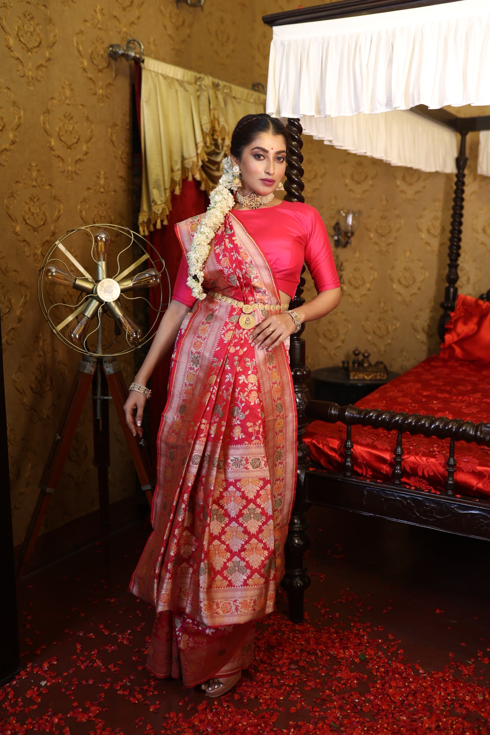 Vadhu || Magenta Pink & Red dual tone Pure Katan Banarasi Saree with all over Jangla in Matte Gold Zari and Meenakari highlights