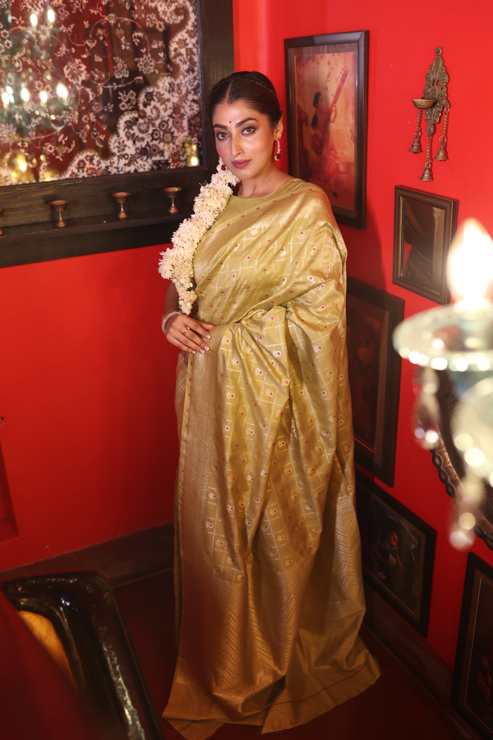 Anuradha || Olive Green Pure Munga Handloom Banarasi Saree with all over Matte Gold Zari Floral Buti, Meenakari highlights and Box motif