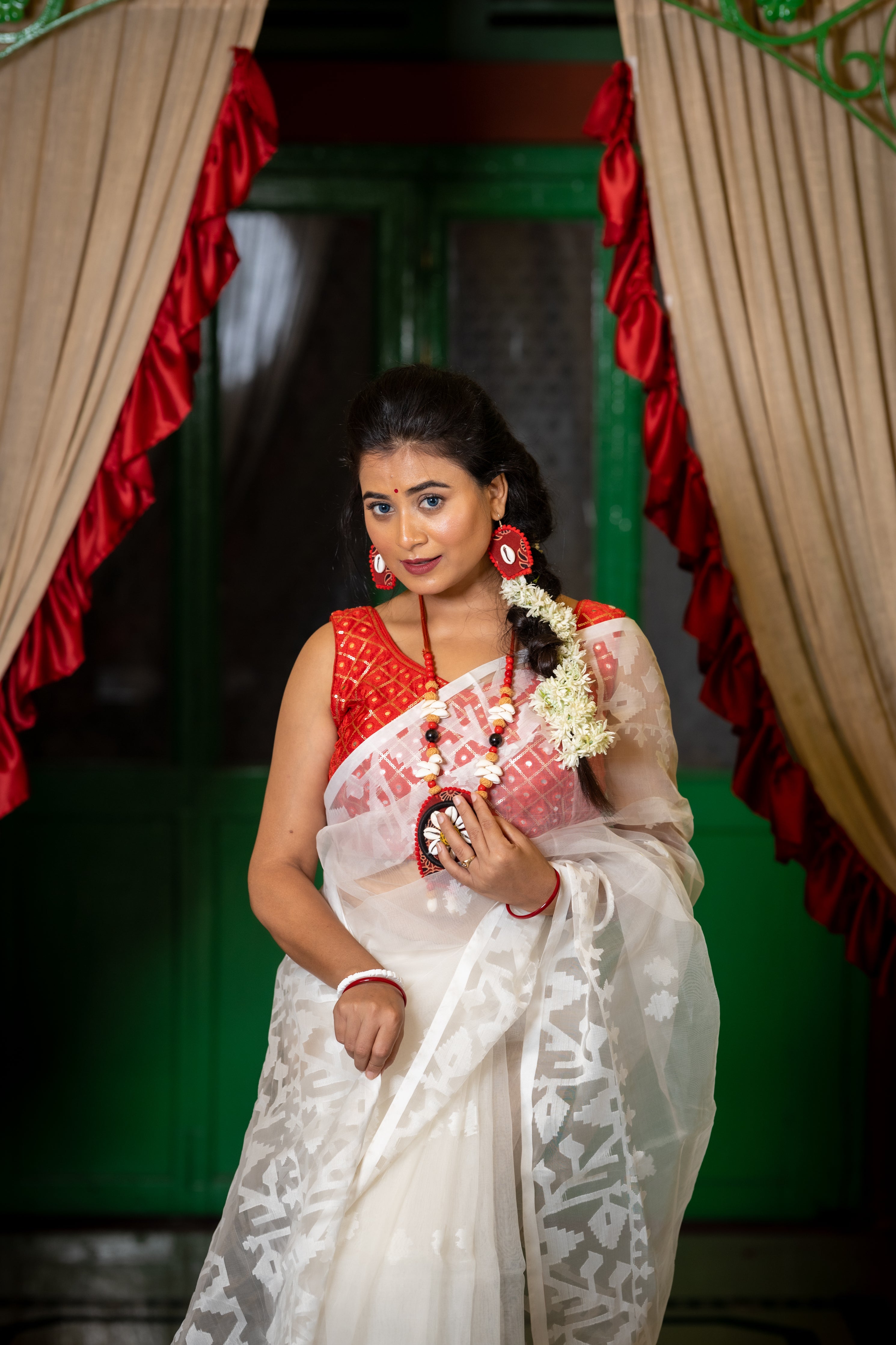 Purnima || White Muslin Saree with all over White Resham Self Jamdani Buta and 'Karat' motif Border & Pallu