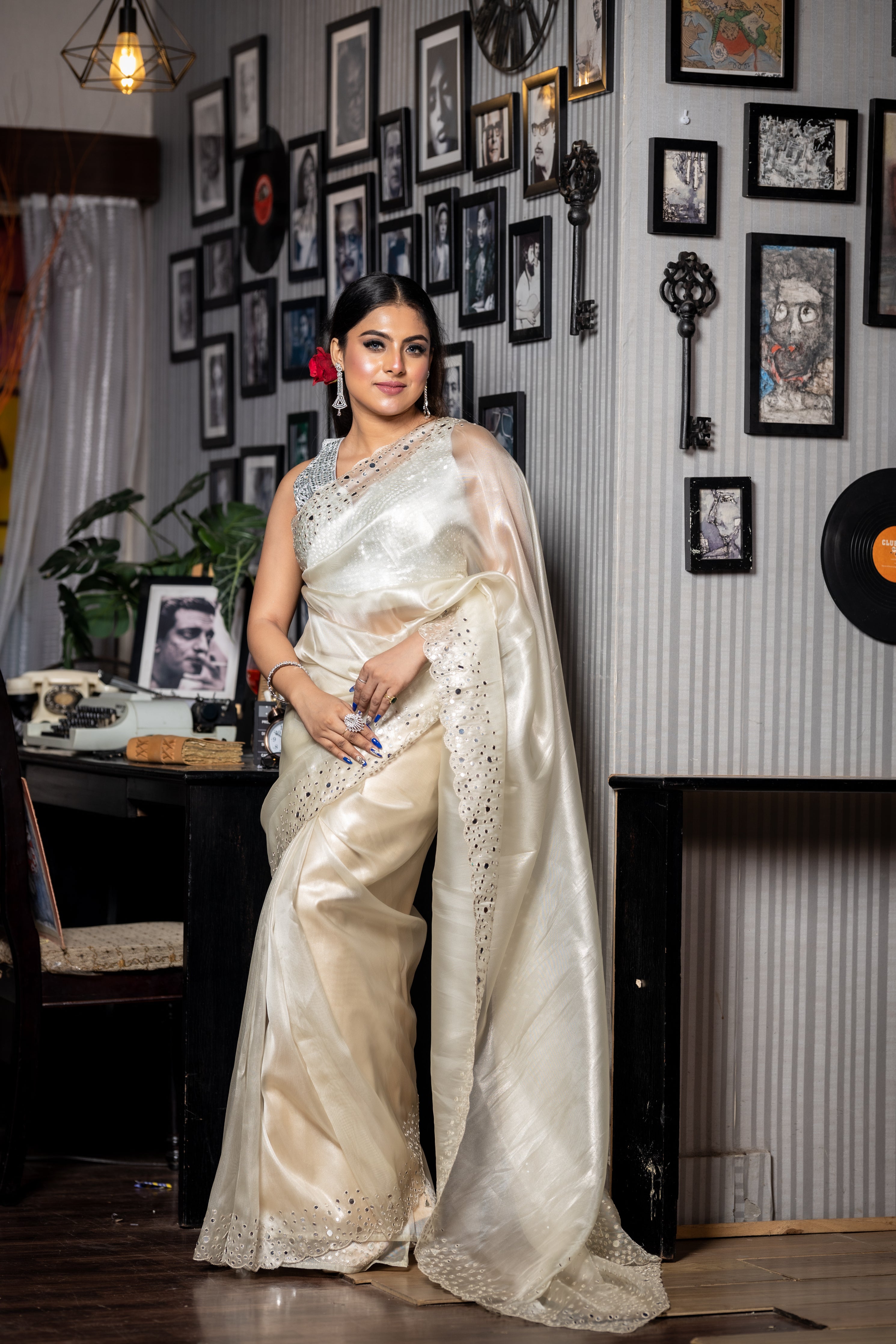 Pearline || Pearl Grey & Metallic Silver dual tone Raina Tissue Fancy Saree with Plain Body and Foil Mirror Handwork Border