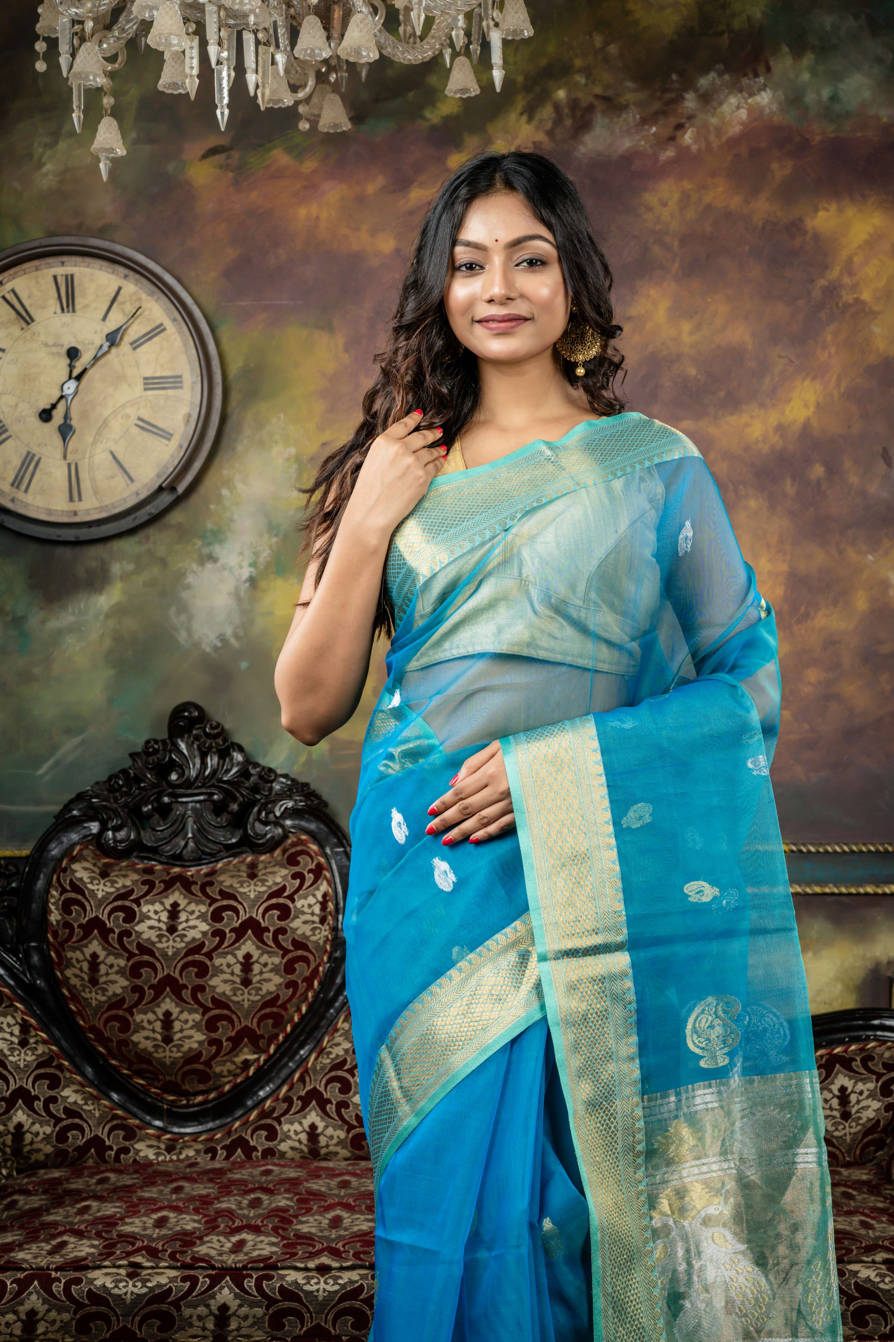 Mayurpankhi || Turquoise Blue Muslin Bengal Handloom Saree with all over 'Sona Rupa' Zari Peacock motif Buta, Paithani design Border & Pallu