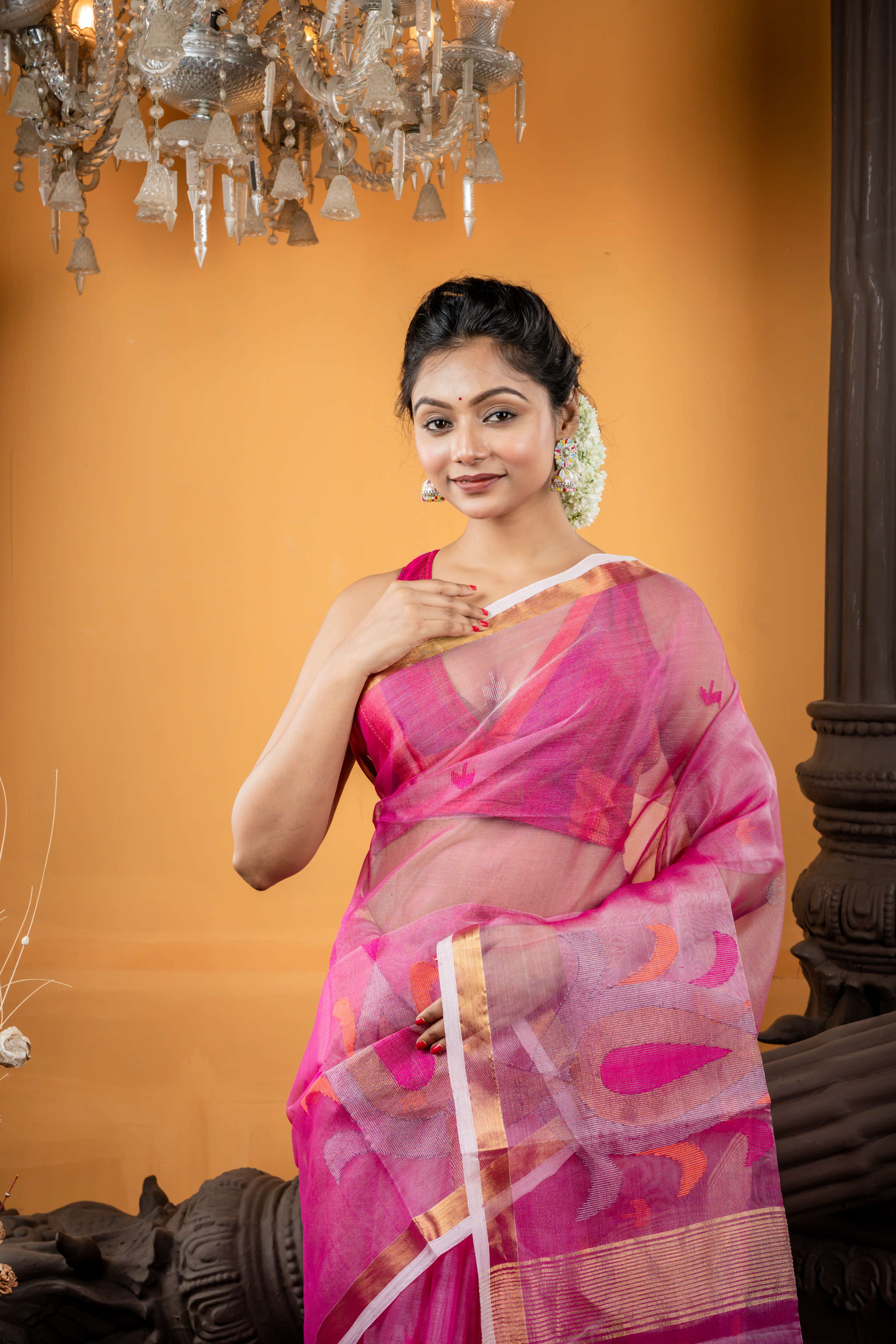 Anushila || Magenta Pink & Silver dual tone Premium Muslin Bengal Handloom Saree with all over Multi-colour, Copper & Silver Zari Buti, Antique Gold Zari Plain Border & Traditional motif Jamdani Border highlights & Pallu