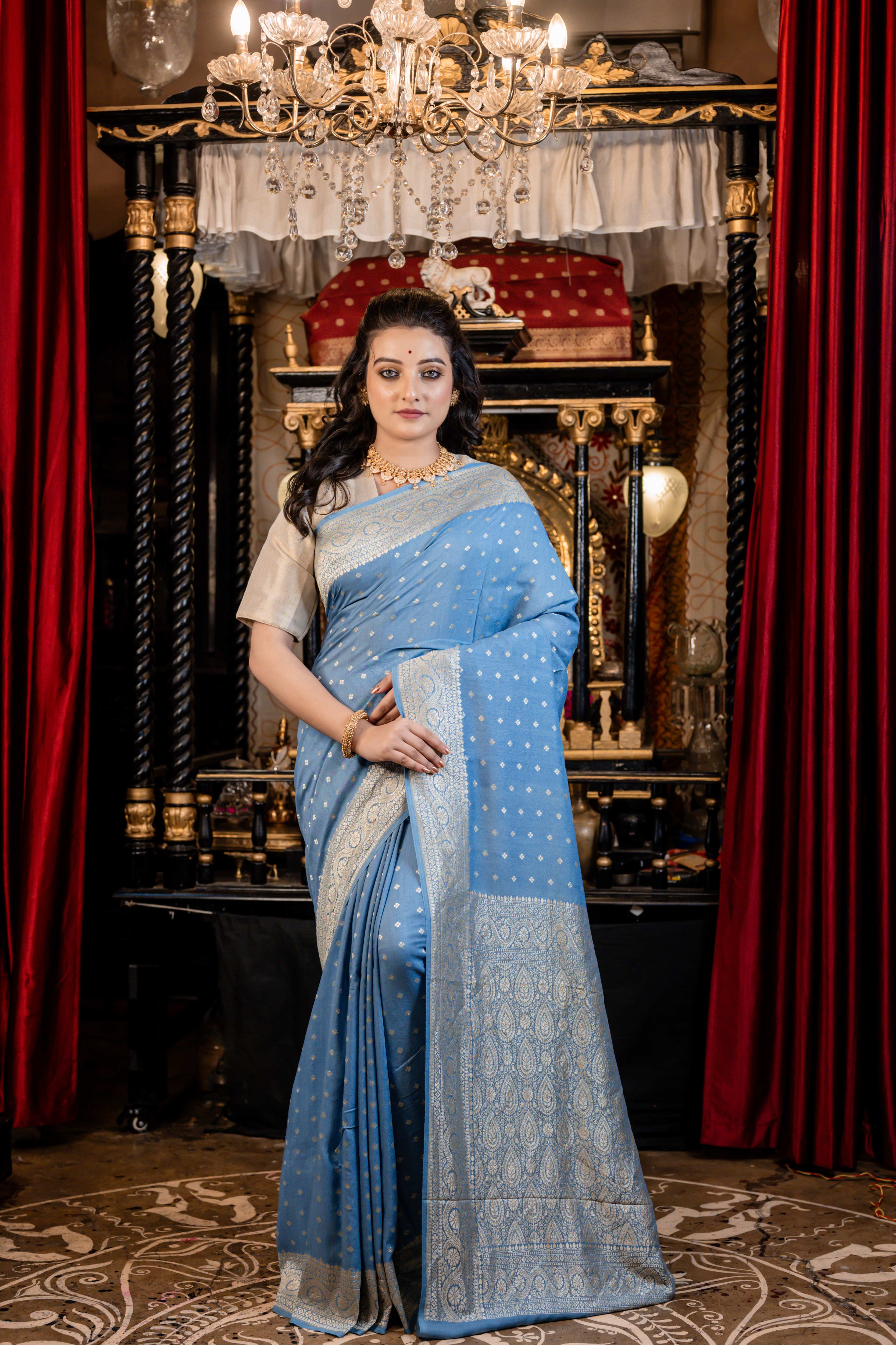 Kuhelika || Dusty Blue Khaddi Munga Banarasi Saree with all over Buti in Matte Gold Zari