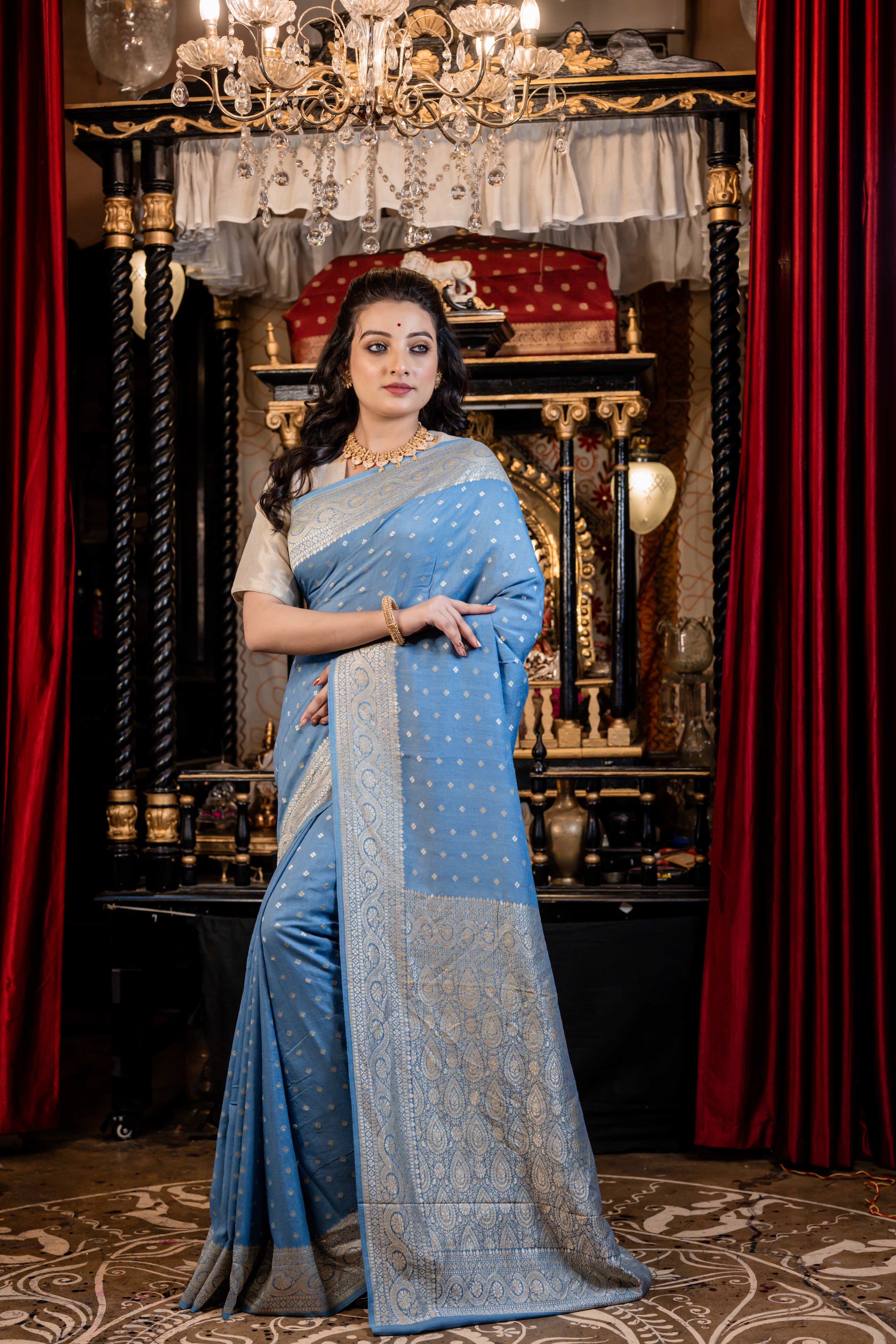 Kuhelika || Dusty Blue Khaddi Munga Banarasi Saree with all over Buti in Matte Gold Zari