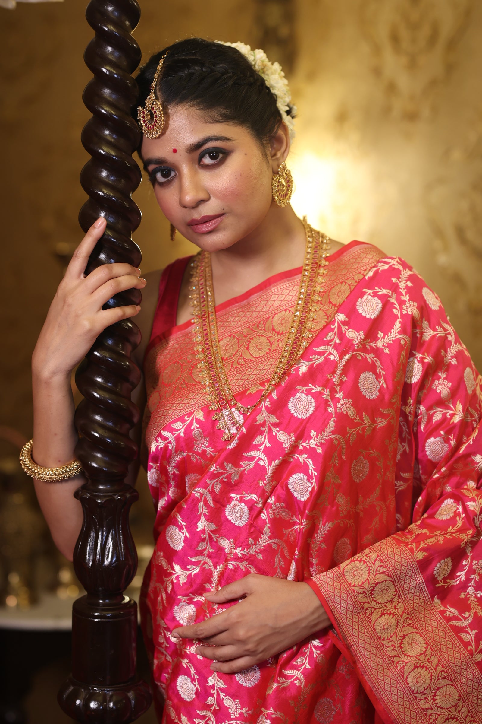 Pritika || Magenta Pink & Red dual tone Pure Katan Banarasi Saree with all over 'Sona-Rupa' Zari Floral Jaal