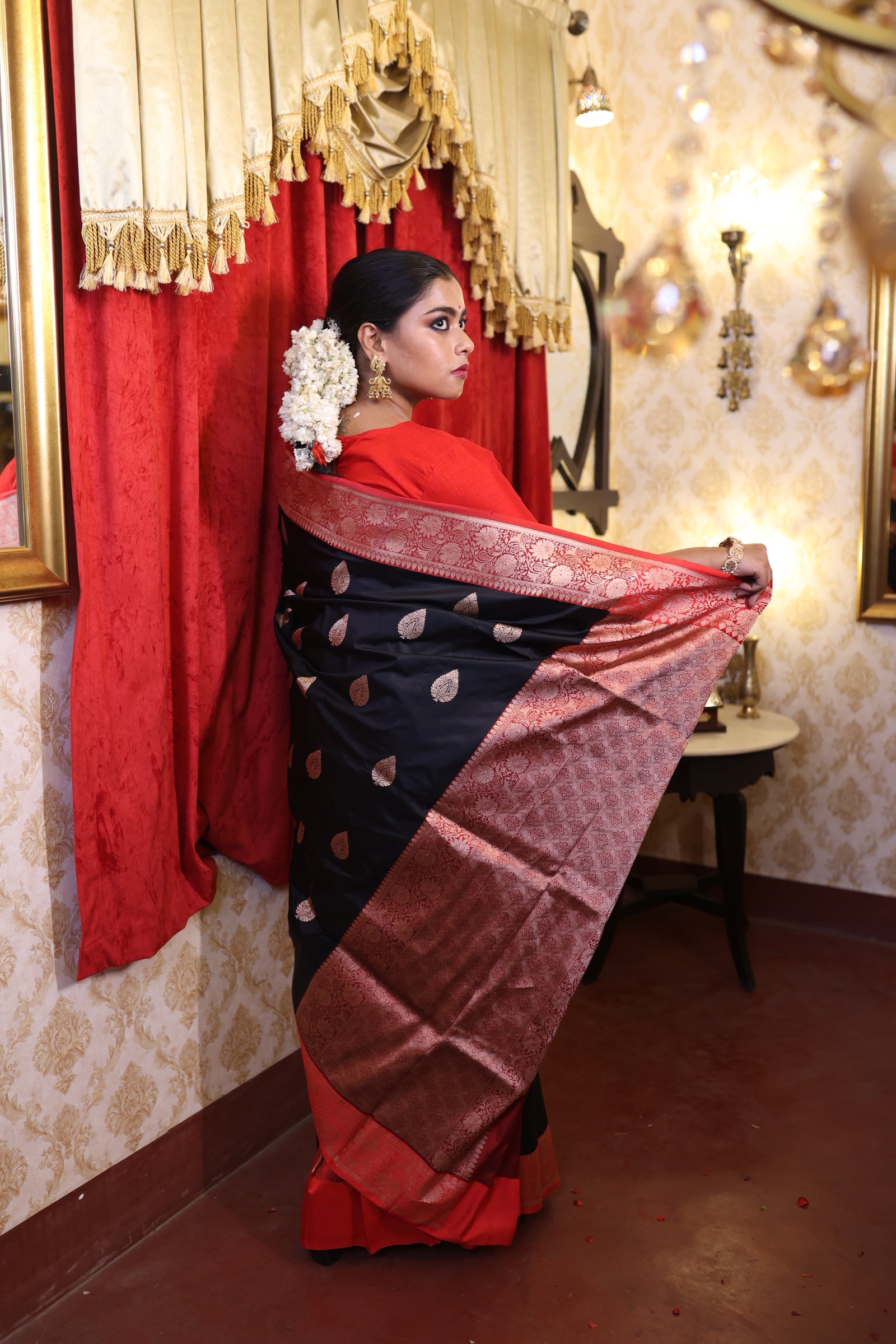 Kamini || Black Pure Katan Handloom Banarasi Saree with all over Copper Zari Kadhua Buta and Red border