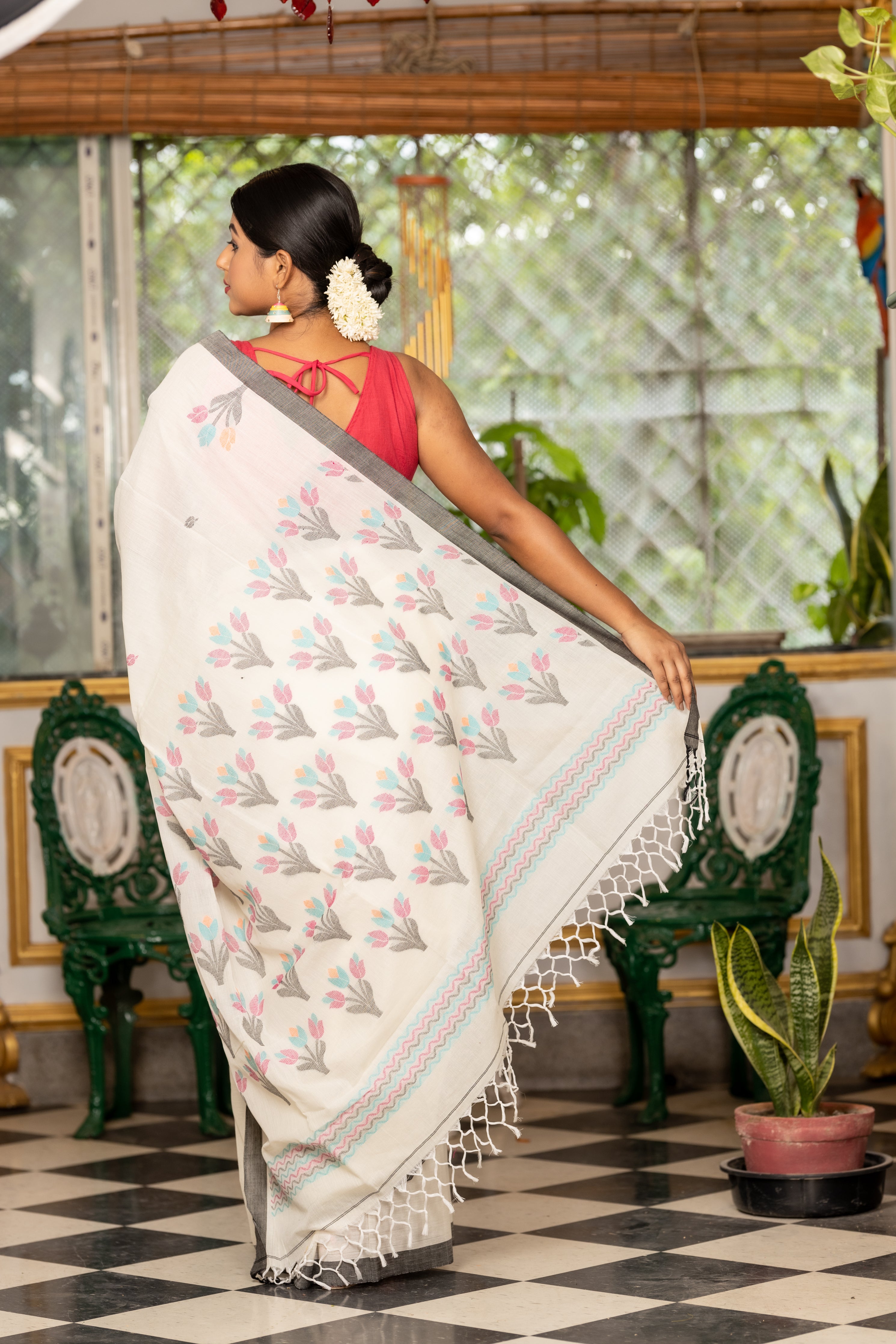 Tuhina || Off-White  Khadi Cotton Bengal Handloom Saree with all over Multi-colour 'Leaf' motif Jamdani Buti, 'Tulip' motif with Plain Black Border and Pallu