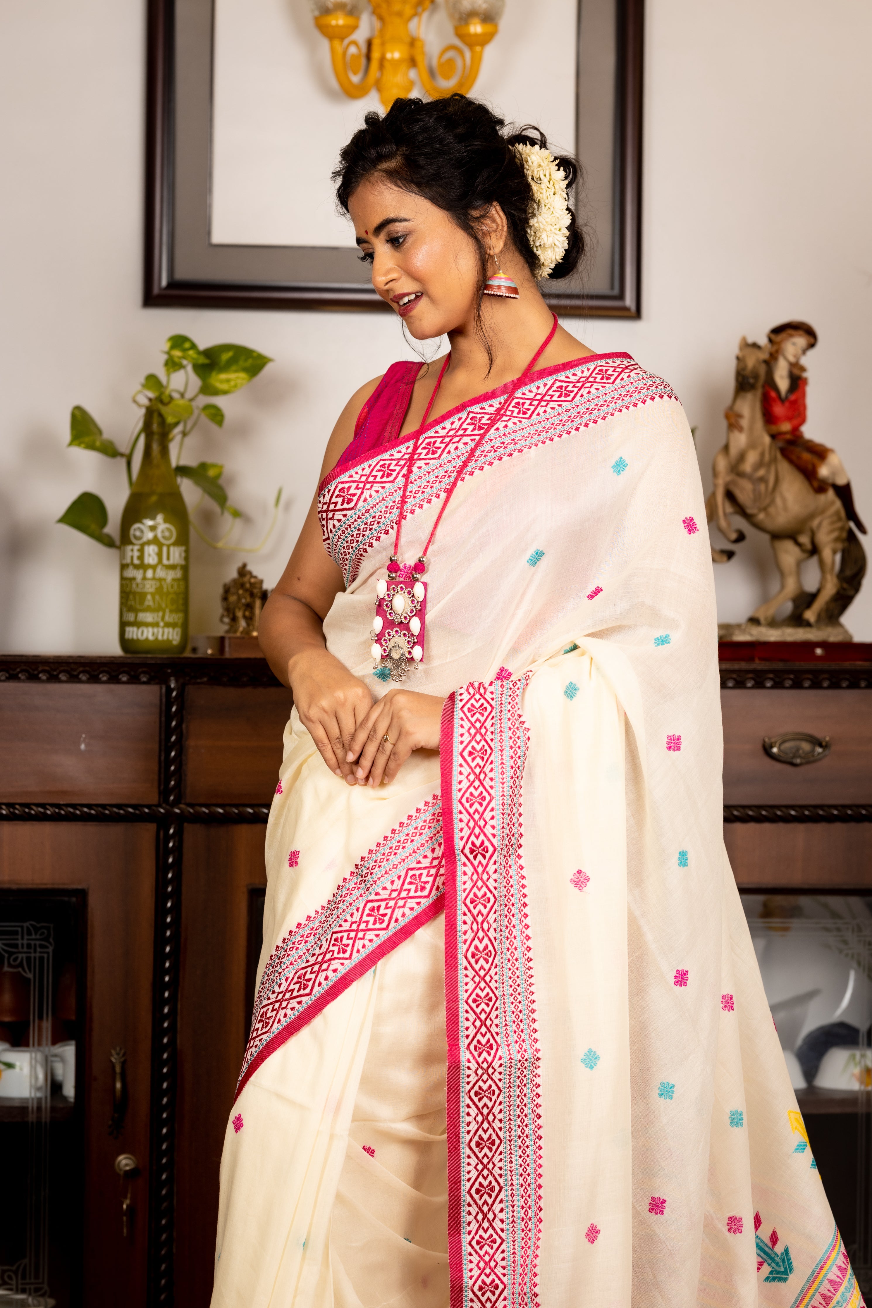 Indira || Off-White Cotton Bengal Handloom Saree with all over Multi-colour Buti, Stripe Pallu and Beetroot Pink Traditional design Border