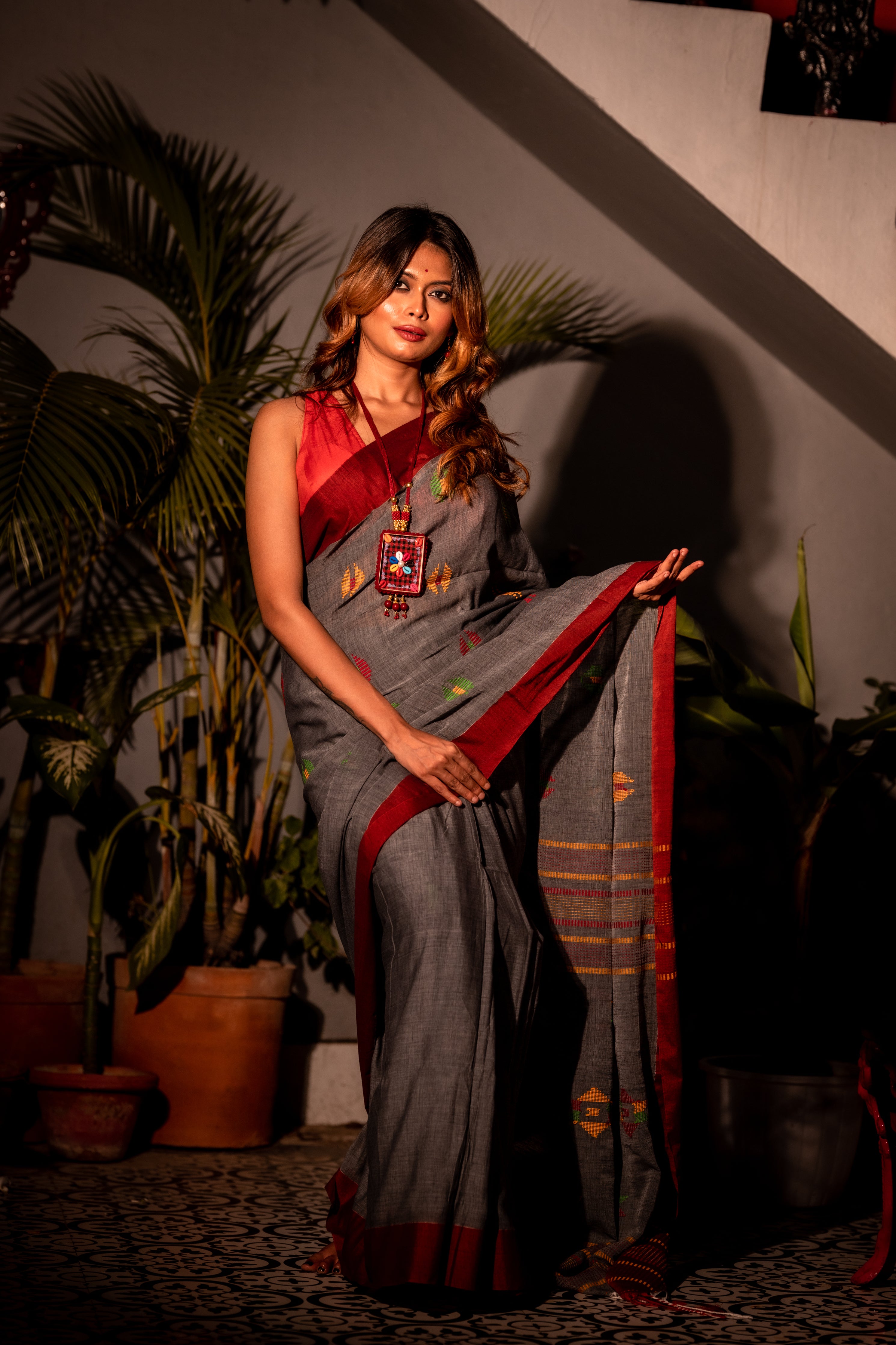 Meghali || Dark Grey Cotton Bengal Handloom Saree with all over Multi-colour 'Kantha' Buta and Stripe Pallu