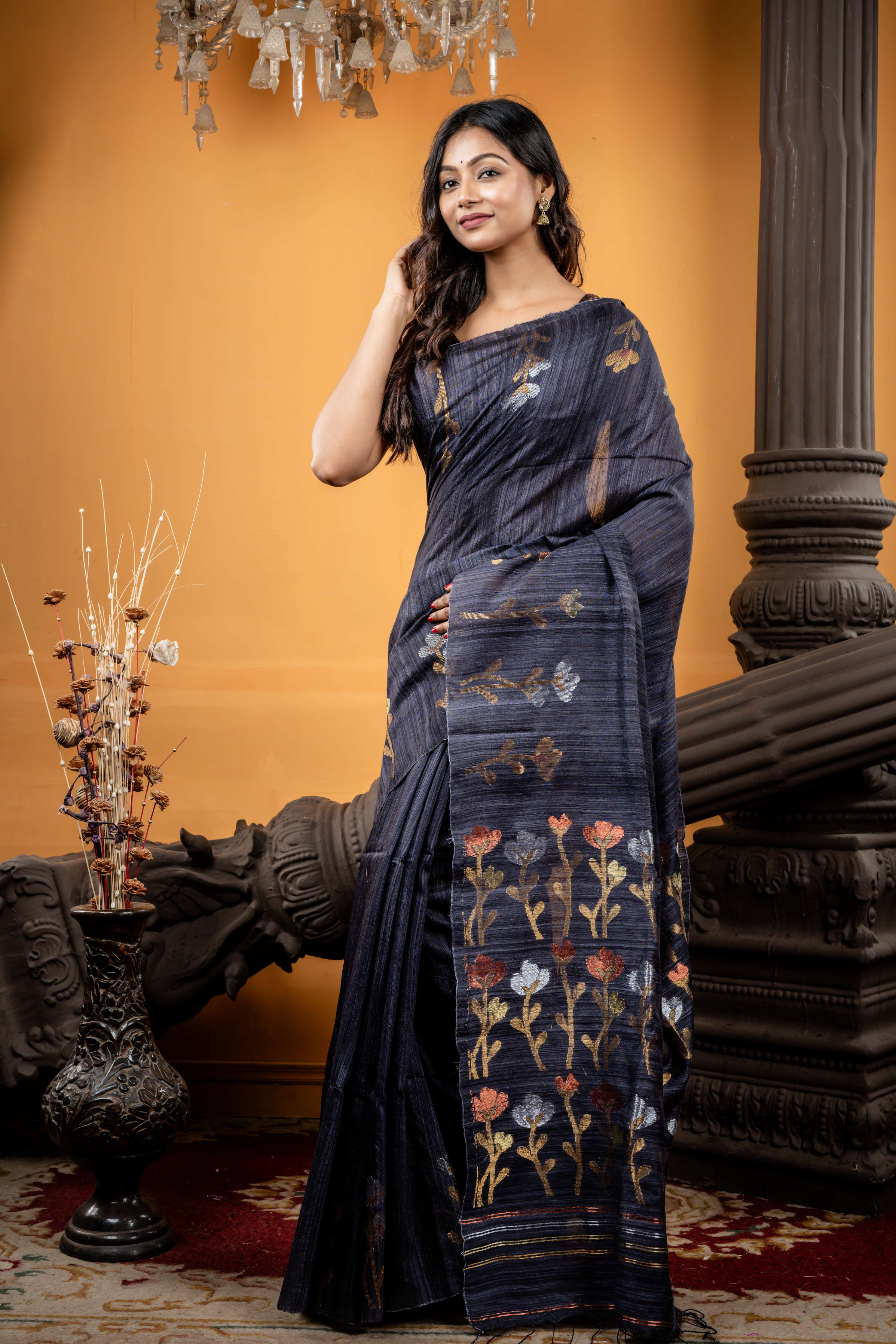 Tulip || Dark Gunmetal Grey Matka Bengal Handloom Saree with Plain Body and Silver, Golden, Antique Gold & Copper Zari 'Tulip' motif Border & Pallu