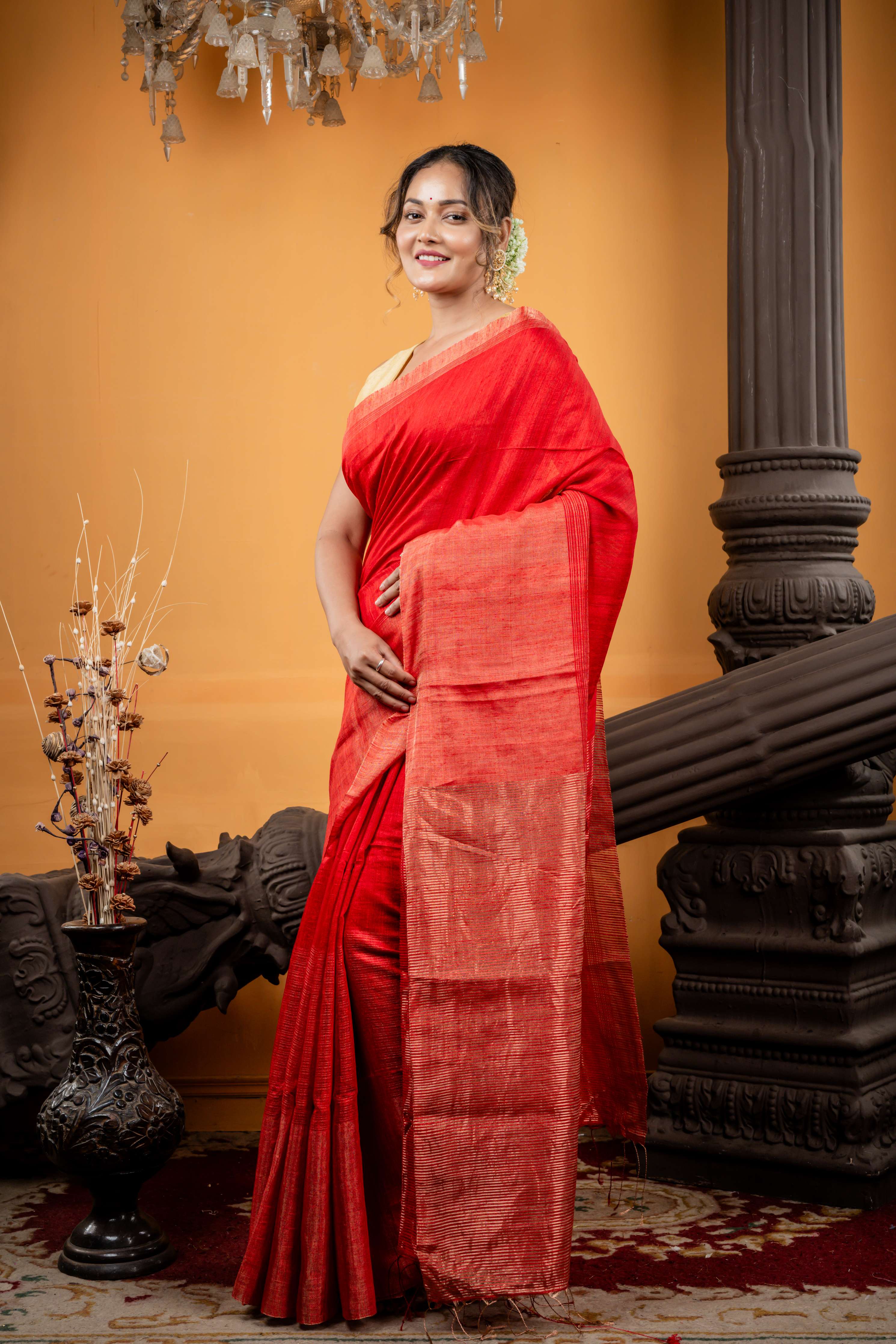 Aalta || Red Matka Bengal Handloom Saree with Plain Body, Matte Copper Zari plain 'Mahapadh' Border and Stripe Pallu