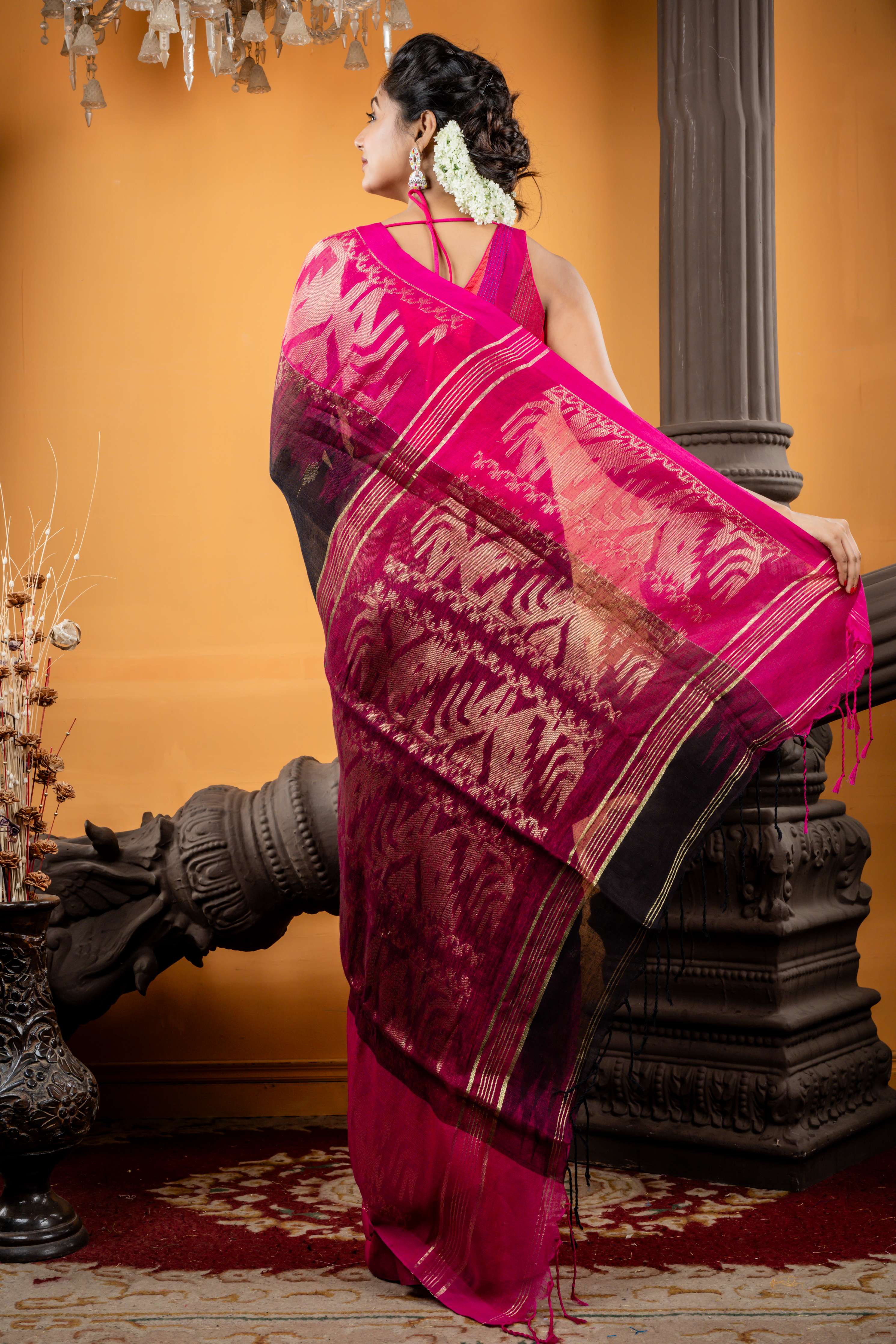 Tamoshi || Black & Magenta dual tone Linen Bengal Handloom Saree with all over Traditional Golden Zari Buta, Magenta 'Mahapadh' & Golden Zari Ikkat Border and Contrast Pallu