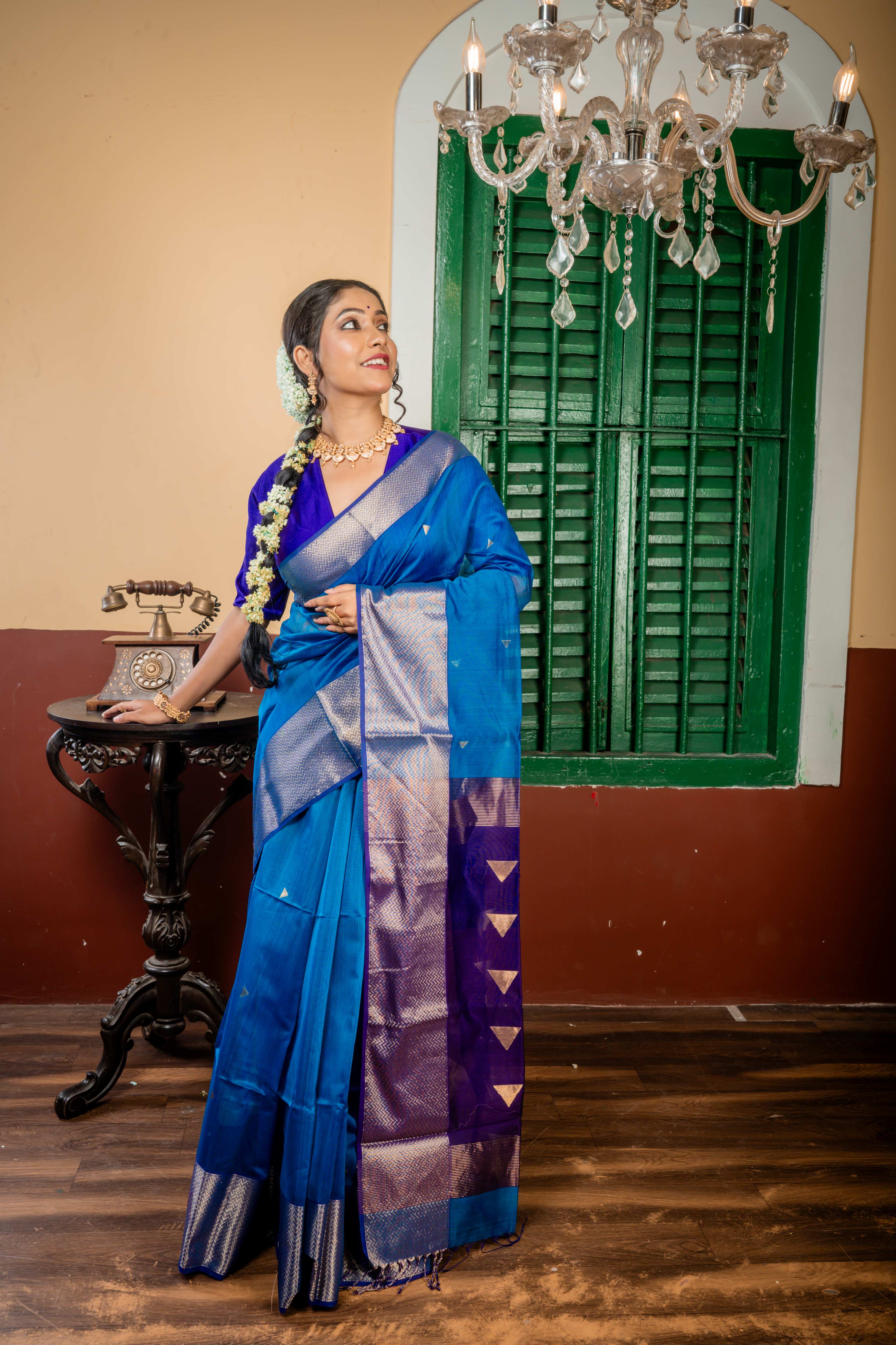 Shailaja || Peacock Blue & Violet dual tone Cotton Resham Maheshwari Handloom Saree with all over Antique Gold Zari Buta, Violet & Matte Gold Zari Brocade Border and Violet Pallu with Antique Gold Zari Stripe & Buta
